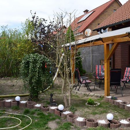 Fuenfeichener Weg 16 Apartment Eisenhüttenstadt Екстериор снимка