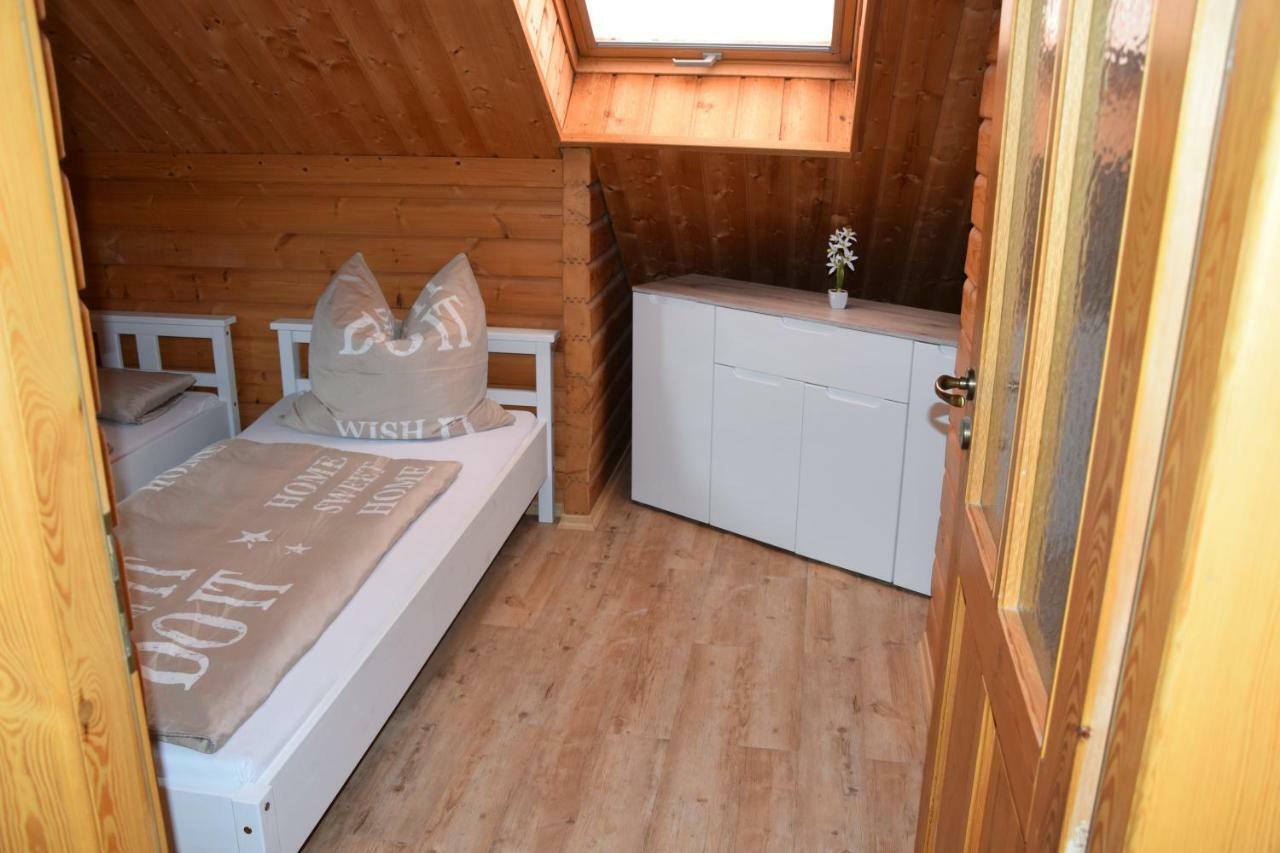 Fuenfeichener Weg 16 Apartment Eisenhüttenstadt Екстериор снимка
