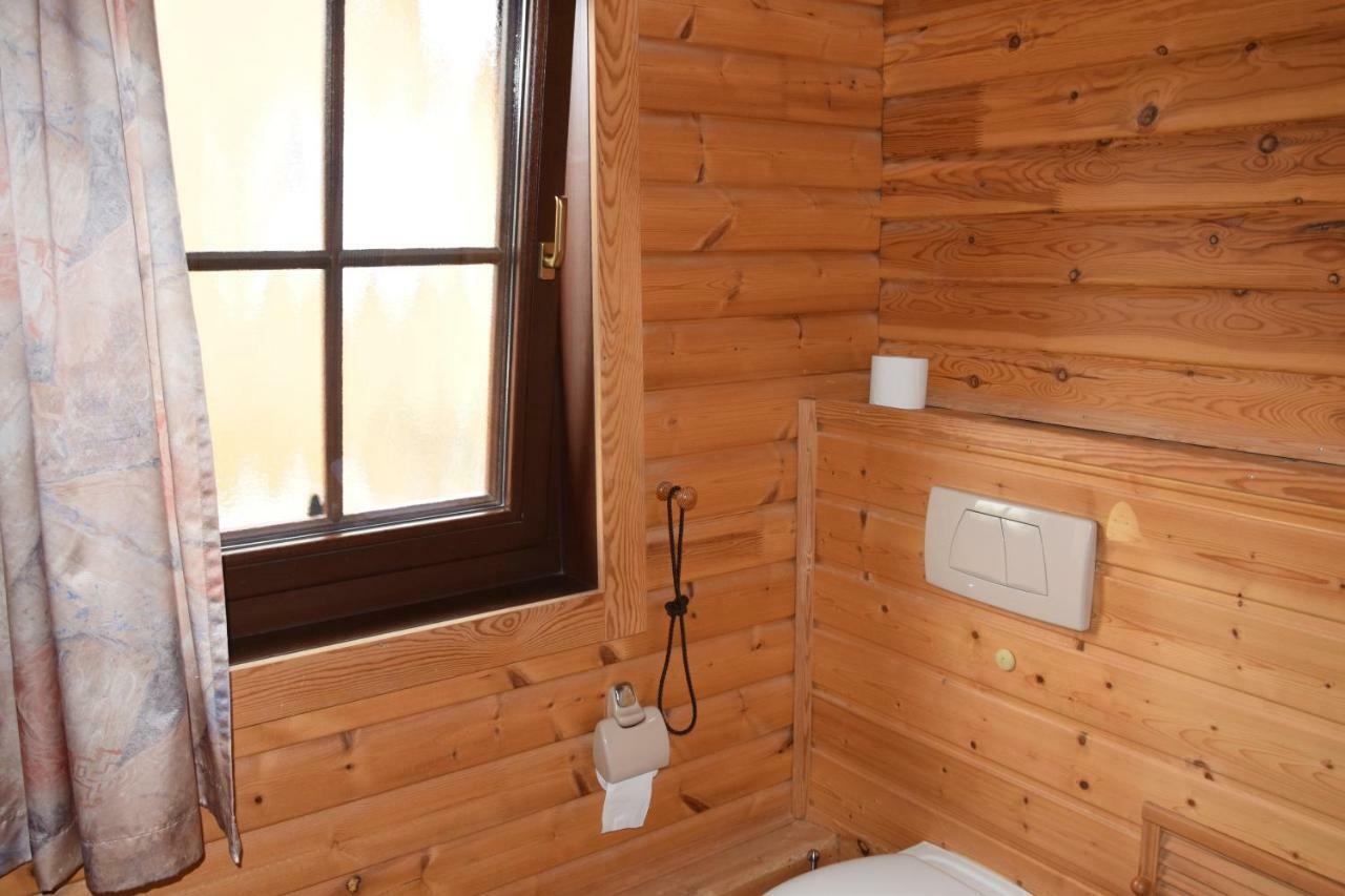 Fuenfeichener Weg 16 Apartment Eisenhüttenstadt Екстериор снимка