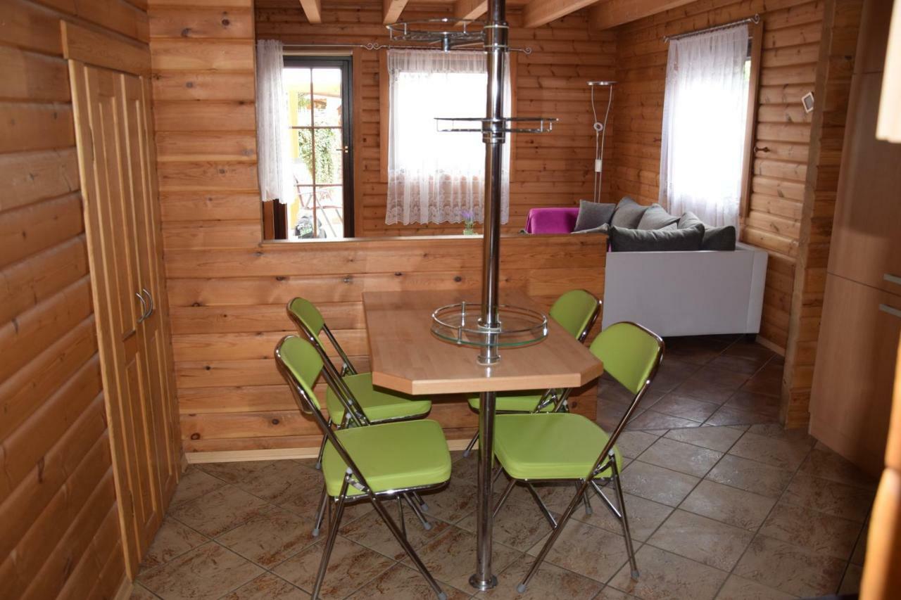 Fuenfeichener Weg 16 Apartment Eisenhüttenstadt Екстериор снимка