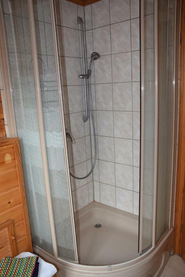 Fuenfeichener Weg 16 Apartment Eisenhüttenstadt Екстериор снимка
